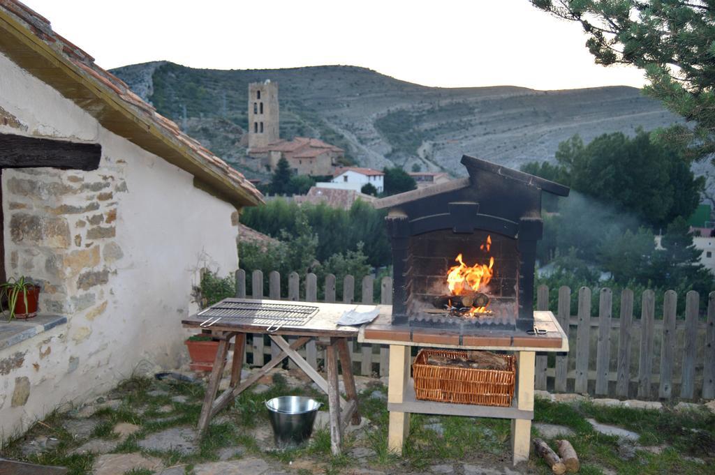 Casa Elpatiodelmaestrazgo Lägenhet Villarroya de los Pinares Exteriör bild